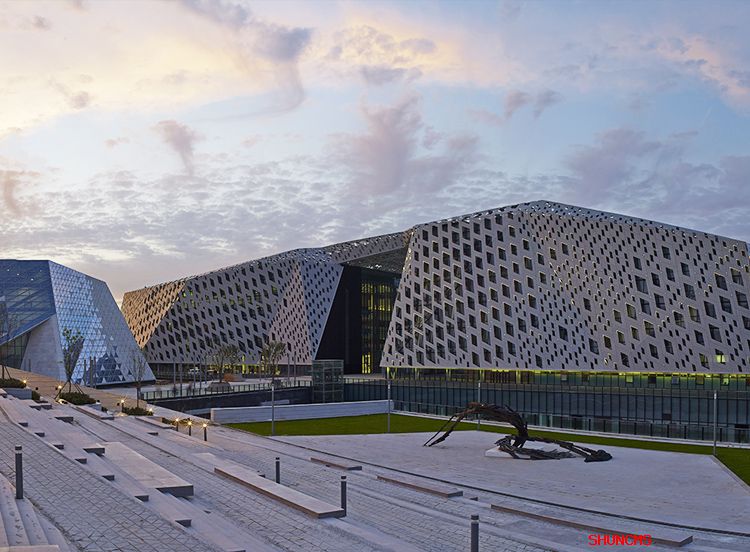 工程案例旧 - 济南4166全球赢家的信心之选集团