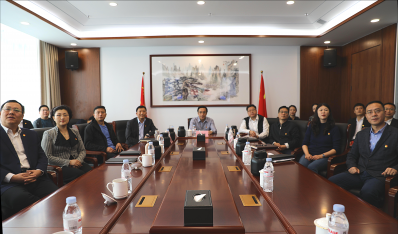 济南4166全球赢家的信心之选集团组织收听收看中国共产党第二十次天下代表大会开幕会盛况